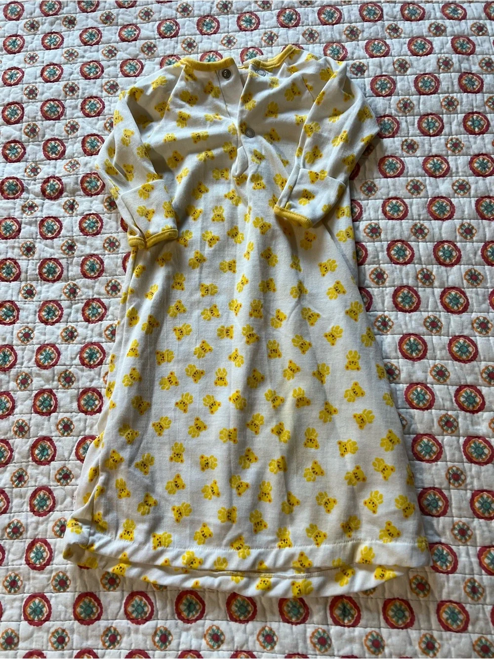 EUC Vintage 70s Carters Layette Yellow Bear Print Newborn Nightgown Unisex